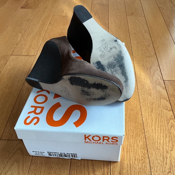 KORS Michael Kors Women’s Dress Wedges Tan/Brown size 8 - Picture 5 of 6